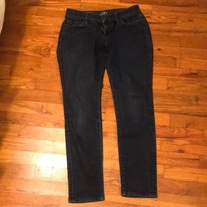 4 (27) - curvy skinny Dark wash Ann Taylor jean…